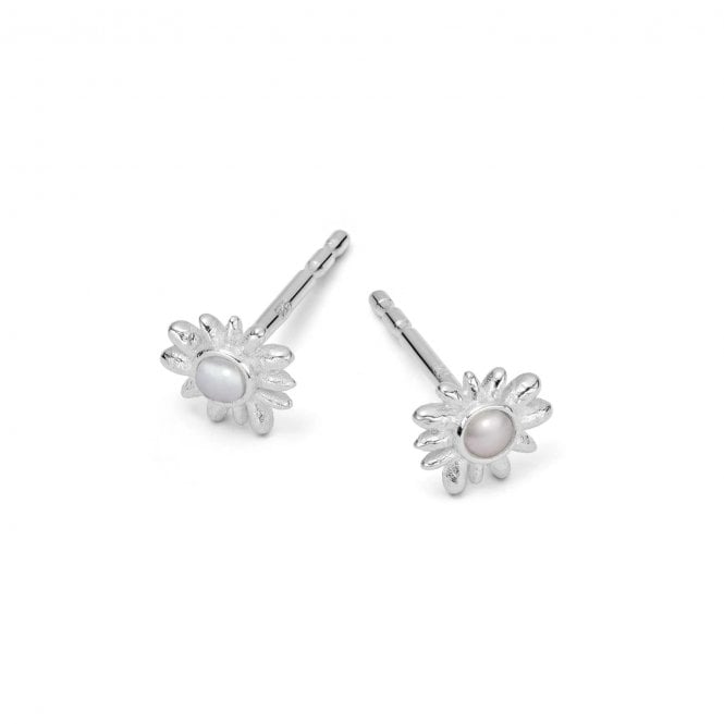 Daisy Mini Mother of Pearl Stud Earrings DBE01_SLV