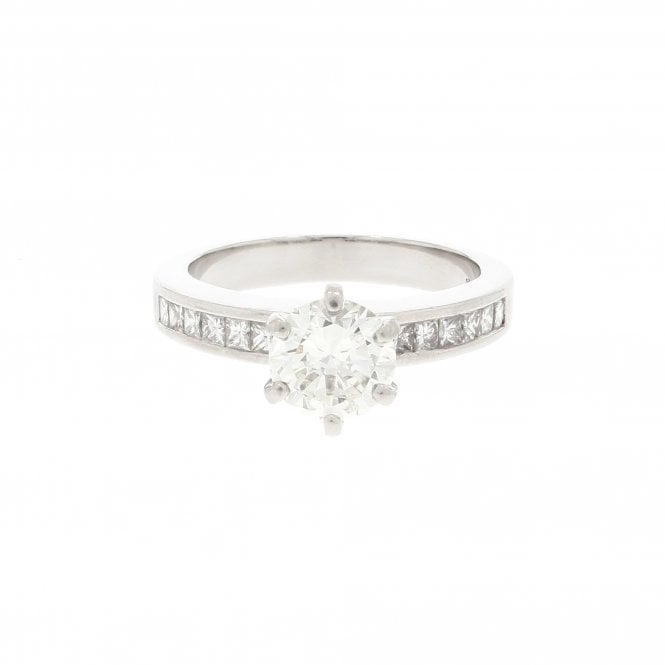 Diamond 1.50 Carat Six Claw 0.49ct Princess Cut Shoulders Platinum Solitaire Ring