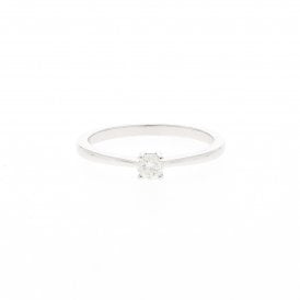 9ct White Gold Ring