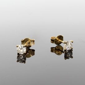 0.64ct 9ct Yellow Gold Stud Earrings