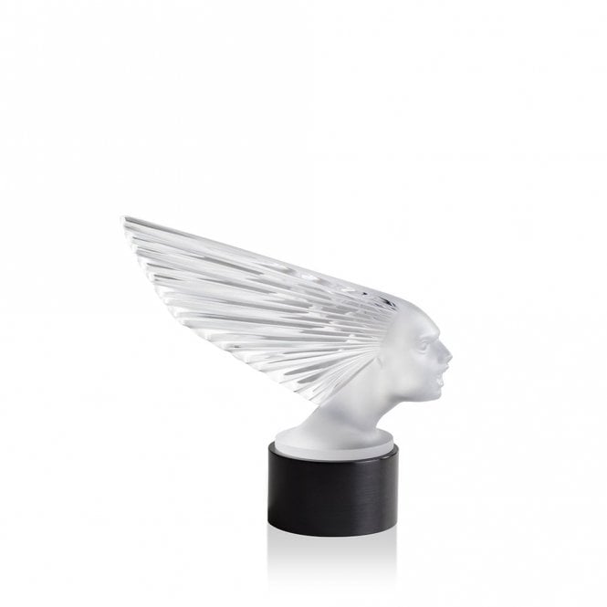 Lalique Victoire Lighted Sculpture Clear (10648500)