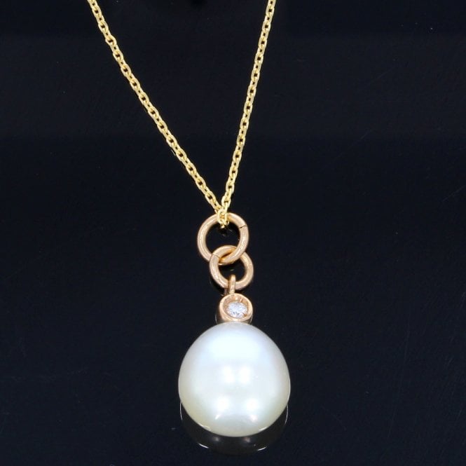 Pearl 9ct Yellow Gold Necklace 