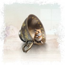"Four Leaf Clover" Mouse in Tea Cup (254BR)