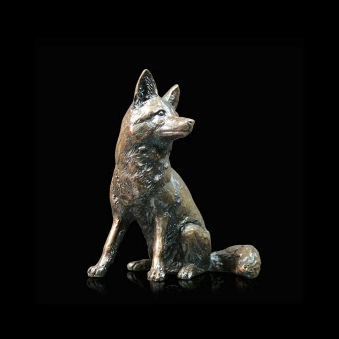 Richard Cooper & Company Fox Sitting (976)