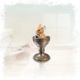 Mouse in Egg Cup (262BR)