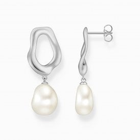 Natural Beauty Earrings with Freshwater Pearl H2322-082-14