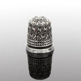 1935 Sterling Silver Sewing Thimble