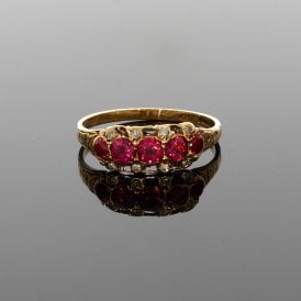 Garnet & Diamond 9ct Yellow Gold Ring